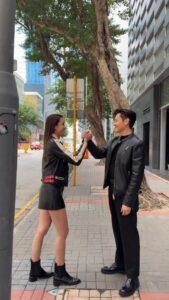 Tiffany Lau Instagram - i convinced him to do this challenge with me 🤭

but then… 😒😤😤
#OTchallenge
#奪命提示