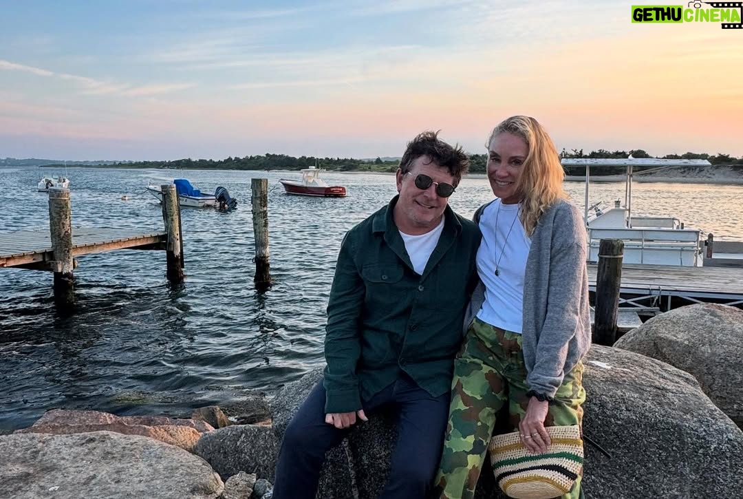 Tracy Pollan - 48K Likes - Happy anniversary baby! Love you so ❤️❤️❤️