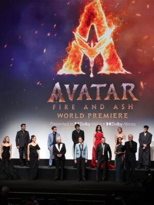 Trinity Jo-Li Bliss Instagram - Happy Opening Day!!! Congratulations to my avatar family and enjoy this beautiful film you all!!!!
Some golden nuggets from the vault to share with you about some special moments with people I adore xoxo

I am gonna watch this film so many times with tissue box and I hope you do too!!!!! 

Let’s make this December and this Christmas with Avatar: Fire and Ash, our forever most fond memory! 

Love you all!!!

@avatar #avatarfireandash
