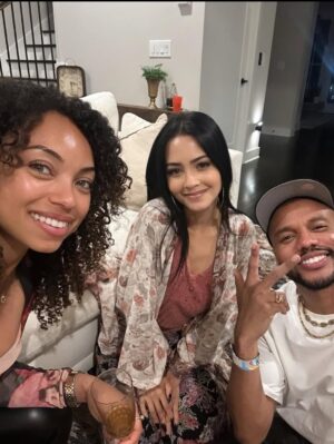 Tristin Mays Instagram - October has been beautiful, peaceful, and kind 🍁🍂🍃