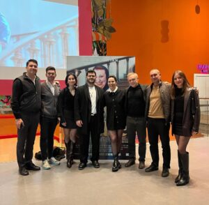 Tülin Özen Instagram - Bu aralar ve bi aralar #beethebest @podbee.media .. ve de bir gala @bkmonline #adile film ❤️ @caganirmak1 @baris.yildiz @_serhattutumluer @bilgesuakin @zfracr @cemrandir @berfin_eliif @candostb gujan ve de tabi @thismagicaldepression ❤️ ve de as always I Protest #iprotest