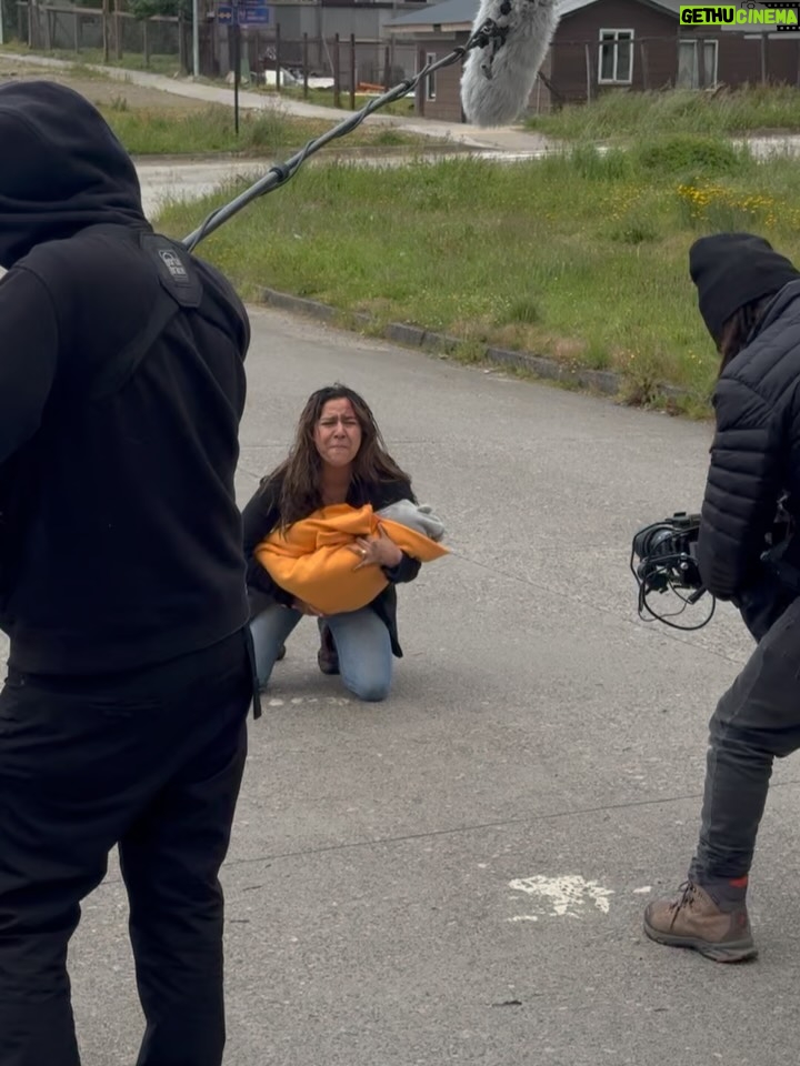 Tutú Vidaurre - 538 Likes - ¡ Oficialmente, es una película !
Última Terra 🎥🎞️

También es el cumple de la reina @abigailruizmake_up 

Gracias a Aysén y sus bondades, a @lucioarojas y a este maravilloso hotel @loberiasdelsur 🫶🏼🙏🏽