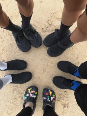 Uee Instagram - .
우리의 마지막 엔딩을 함께해 주세요🥊

<무쇠소녀단2>
✓ [금] 저녁 8:40 tvN
#tvN #무쇠소녀단2
#유이 #금새록 #박주현 #설인아 #김동현
 #같이달려tvN #스트리밍은tving