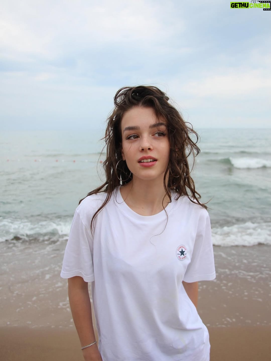 Ülkü Hilal Çiftçi - 229.7K Likes - 