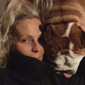 Ulrika Jonsson Instagram - A year ago today, I had to let you go, my darling Leo.
Maybe I hung on to you a bit longer than I should. But in the end I know I did what was right for you, not me.
Your pain and suffering gradually changed your behaviour and poor Hank was on the receiving end of your outbursts which were signs to me you were deteriorating.
But a lot of the time you suffered in silence - asking for nothing but cuddles.
You were never going to overcome your chronic lymphocytic leukaemia but you lived 3yrs longer than your prognosis.

Oh my darling boy. I miss our cuddles; I miss you tilting your head from side to side when I spoke to you as if you knew exactly what I was thinking. I miss how - like clockwork - you would appear in the kitchen at 5pm on the dot when it was time for food.
I even miss your Short Man Syndrome strops. You were a lot of personality packed into such a solid little Bulldog.

It took a while to be able to look at pics of you but today I’m so grateful for the years we had together.

Smackerjacks Lover Man.

My boy Leo ❤️