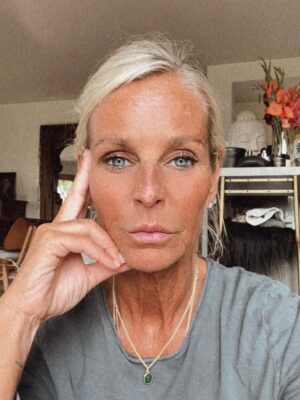 Ulrika Jonsson Instagram - Today, 4th July, is MY Independence Day.
A situation that has been hanging over me for many years has reached its Completion.
It brought me to the brink.
It brought me to the drink.
It consumed me and nearly brought me down.
I thought it would break me or that I would break myself instead.
But, unbelievably, here I still am.
This day was not chosen by me but by someone else. Somewhat apt when you consider the date.
I have been freed from the shackles of overwhelming insecurities and freed from the bondage of someone else’s demands.

A woman is like a tea bag. You don’t know how strong she is until she’s in hot water.

I am eternally grateful for those who supported me throughout. Who were my scaffolding when I was in a heap.

Today, I am free.
It is also my Nameday in Sweden, so feel free to get yourselves a tattoo of my name somewhere inappropriate.
I’m attaching some gratuitous pics of me as a special treat.

(Apologies for sounding cryptic and all that. But I can’t say more).

#freedom