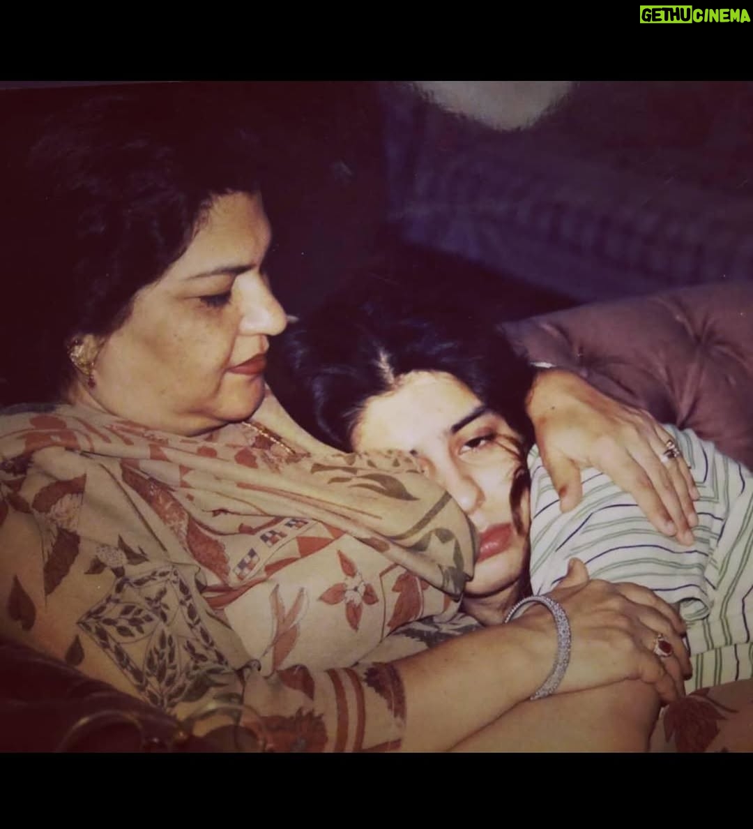 Uzma Hassan - 15.3K Likes - 22nd May.. 7 years ago, I lost my whole world.. 

I miss you so much, Mommy… 💔

#untilwemeetagain