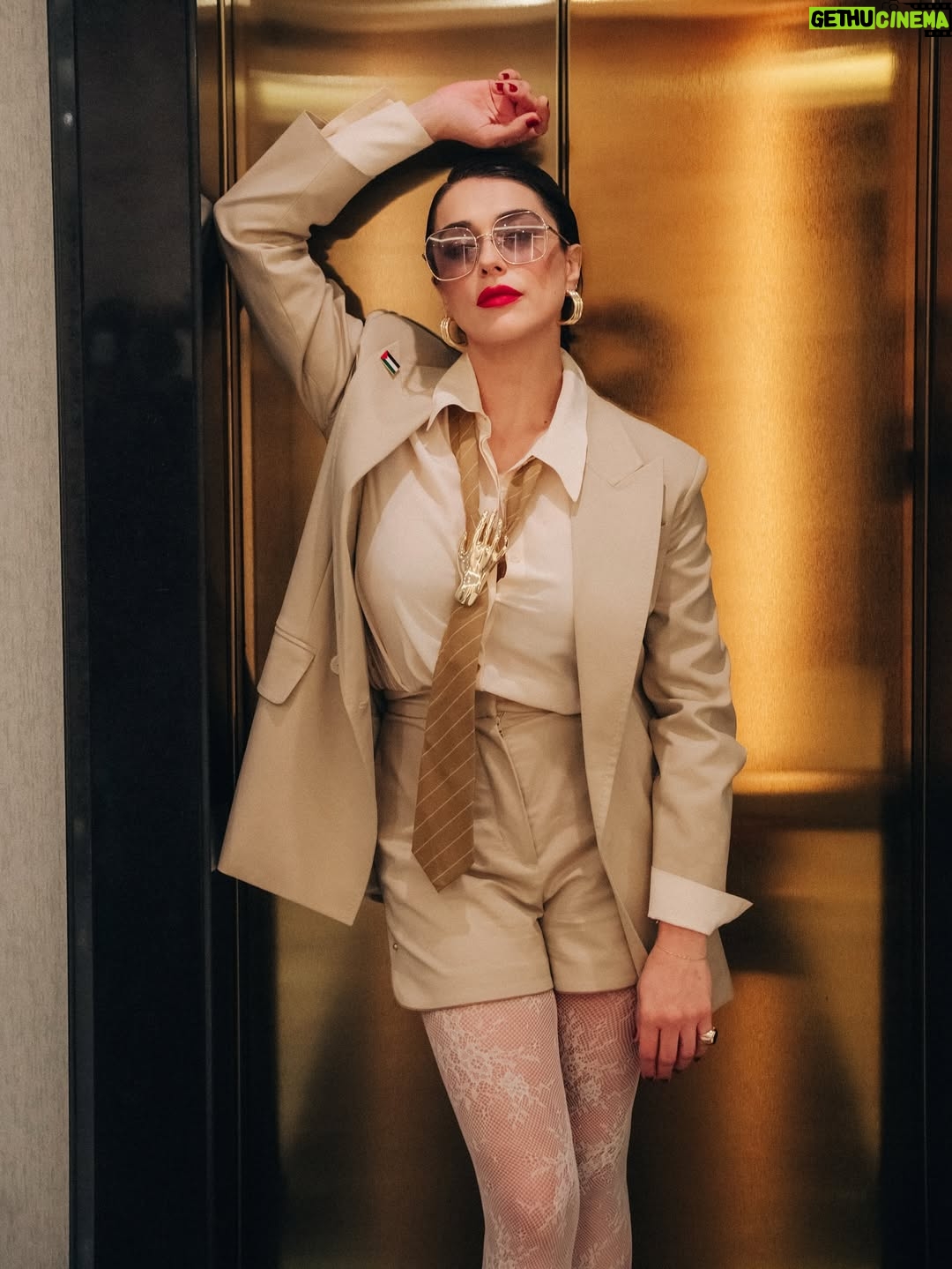 Valentina Lodovini - 9.9K Likes - about last night ✨️

@maxmara & @sergiorossi grazie.

Foto @kimmika 
Styled by @andreamassetti1978 
Make-up  @lauracasato per @simonebelliagency
Hair @silvia_massucci per @simonebelliagency
Nails @francesca_napolano_nails

#unafamigliasottosoprapremiere