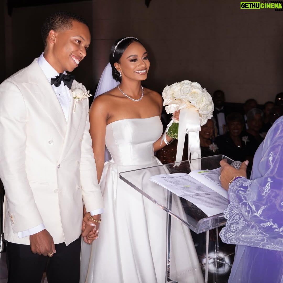 Vanessa Bell Calloway - 10.9K Likes - Happy 2nd  Wedding Anniversary to Mr & Mrs Prince!!! @zprince.co @allyycali Two years ago today November 25th God brought you two together as you said “I Do” and our families became one! I wish you continued love and the best life possible together. May you have many many more wonderful anniversaries 🎉🎉🎉🎉🎉🎉🎉🍾🍾🍾🍾💞💚💜💛
