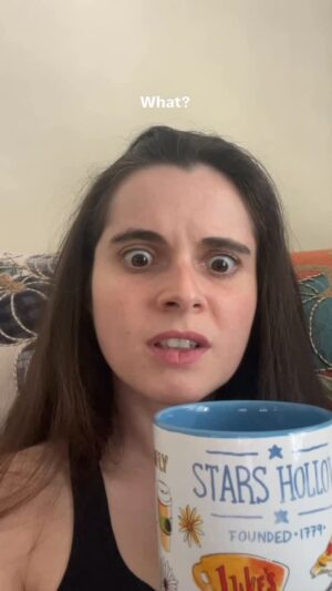 Vanessa Marano Instagram - ☕️🍂✨ Eight more days until the Gilmore girls 25th anniversary and today I discovered that, in an alternate timeline, Rory is responsible for Switched At Birth?!?!? #cozycountdown #gilmoregirls #fall