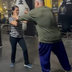 Veda Yurtsever Instagram - Ortaya karışık...