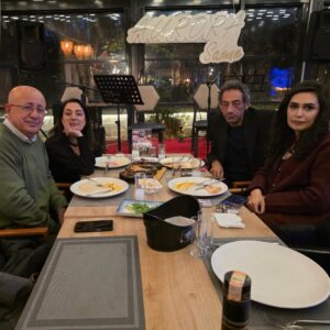 Veda Yurtsever Instagram - Ortaya karışık...