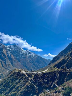 Vedika Pinto Instagram - Ended the year that was, in magical Kedarnath with my chaddi friend. So much to be grateful for and so much to look forward to. #happyalmostbdaytome