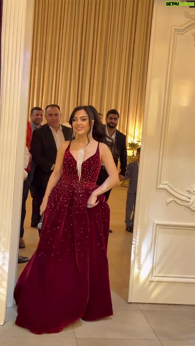 Vefa Sherifova - 55.1K Likes - Hər günümüz xeyirli olsun🌺