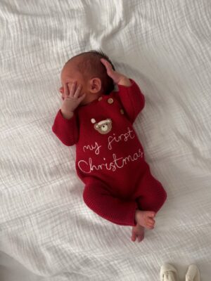Victoria Spence Instagram - Freddies first Christmas🎄💙

#boymum #christmas