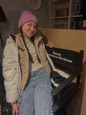Violet McGraw Instagram - So proud of my sister @madeleinemcgraw I was so happy to get to visit set @blackphonemovie now in theaters!! I want to see it again!! Who wants to come with me!???? #blackphone2