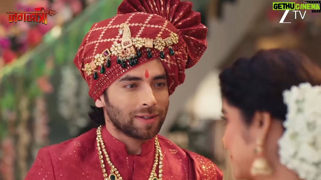 Vishavpreet Kaur - 16.1K Likes - Moosa ko manaa karna kya khadi karega Rudra ke liye koi nayi pareshaani?

Dekhiye #Jagadhatri har roz, raat 10 baje, sirf #ZeeTV par.

#Maya #Rudra #Jagadhatri #Tapasya #JagadhatriEpisodic #AapkaApnaZeeTV 

@sayantanighosh0609 @sonakshibatra06 @yeshaharsora 
@iamayushrivastava @farman_haider_official