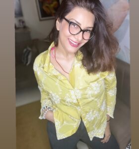 Actress Vivana Singh HD Photos and Wallpapers September 2025
