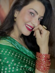 Actress Vivana Singh HD Photos and Wallpapers October 2025