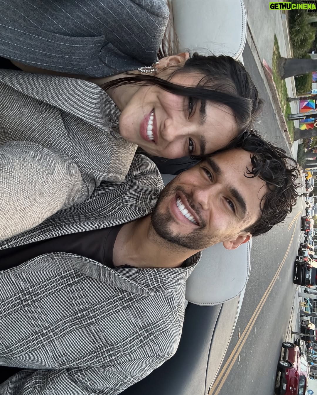 Viviana Serna - 63.8K Likes - Hoy cumple años el ser humano más increíble del universo entero y sus alrededores, mi compañerito, el más tierno, amoroso, divertido, inteligente y hermoso. Te amo Diego! Le pido a Dios que te regale muchíiiiisimos años más de vida para poder seguir disfrutando de tu corazón precioso! 🥹✨❤️