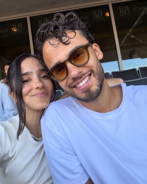 Viviana Serna Instagram - Hoy cumple años el ser humano más increíble del universo entero y sus alrededores, mi compañerito, el más tierno, amoroso, divertido, inteligente y hermoso. Te amo Diego! Le pido a Dios que te regale muchíiiiisimos años más de vida para poder seguir disfrutando de tu corazón precioso! 🥹✨❤️