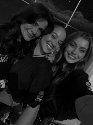Vivianne Dietz Instagram - Teletón 2025 ♥️