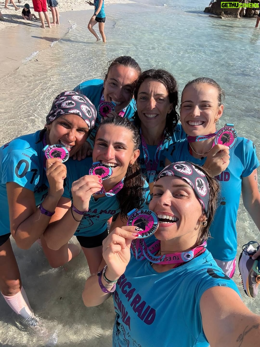 Wafa El Mejjad - 7.2K Likes - CORSICA RAID FEMINA - ÉDITION SUD 🔥☀️

J’ai ri , j’ai transpiré (un peu), j’ai douté (beaucoup), j’ai pleuré (toujours)… une aventure humaine inoubliable, on l’a fait ensemble🥈❤️‍🩹

Merci à ma binôme Angela, une vraie guerrière  team #20 🩷
Merci à nos acolytes team #21 sans qui nous n’en serions pas là. La ligne d’arrivée main dans la main🫶🏼 on n’oubliera jamais… 🩵
Et big up à la team #1 , on se sait les filles…🔥

#tuestaseulelimite