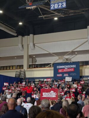 Winsome Earle-Sears Instagram - 📍Loudoun - Stop 15

Loudoun, you brought the energy! Thank you for standing up for common sense.

Make sure to get out and vote on Tuesday! We must vote for commonsense Republicans up and down the ballot.

We’ve made great progress these past four years, and we need to keep it. Vote Republican to keep Virginia on the right track. 🇺🇸