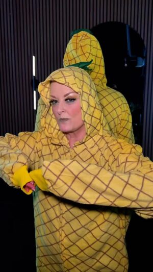 Wynonna Judd Instagram - When the boomers show up to a millennial Halloween party. 🍍#whatsgoingon