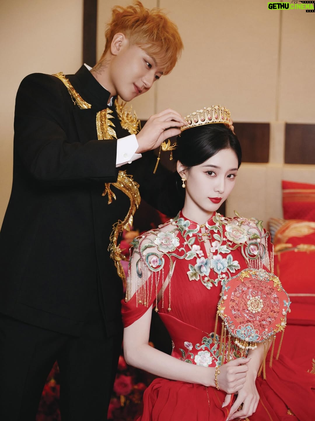 Xu Yiyang - 849.1K Likes - 梦中的婚礼💍
We’re married ❤️