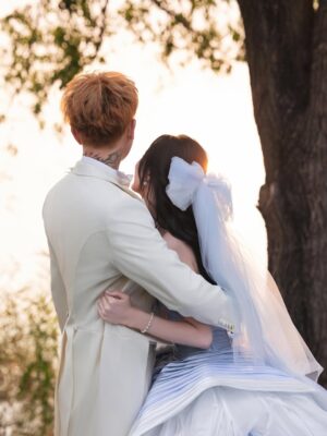 Xu Yiyang Instagram - 梦中的婚礼💍
We’re married ❤️