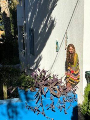Yasemin Öztürk Instagram - #mutlugünler 🧚🏾 #nofilter 📸 …sonbahar ..🍂🤍🍀🙏🌺🌹