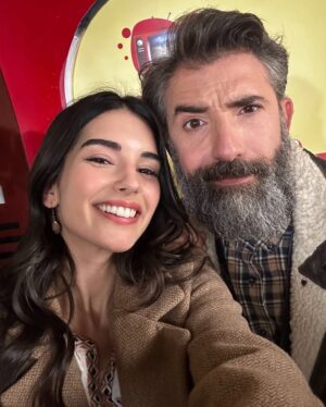 Yasemin Yazıcı Instagram - Hoş geldin milenyum! Yeşil Deniz Milenyum’un 3. sezon bölümleri yayında 💚💙