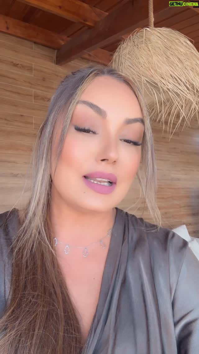 Yasmine Ammari - 53.4K Likes - 🤝 - Afus deg fus -❤️vive l’Algérie 🇩🇿