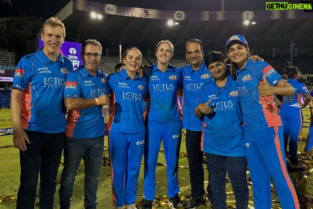 Yastika Bhatia - 64.1K Likes - Thank you to the entire Mumbai Indians family for the support, faith, and opportunities. I’ll always carry these memories with me.
@mumbaiindians 💙