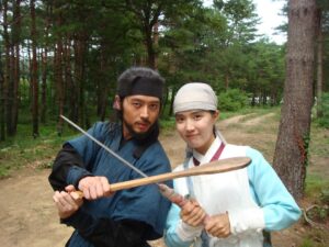 Yoon Seo-ah Instagram - 아가씨와 전하를 지켜라!!!!! 🥊⚔️🤼‍♀️🏃‍♀️‍➡️🏃‍➡️⚔️🥊