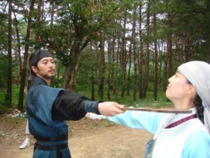 Yoon Seo-ah Instagram - 아가씨와 전하를 지켜라!!!!! 🥊⚔️🤼‍♀️🏃‍♀️‍➡️🏃‍➡️⚔️🥊