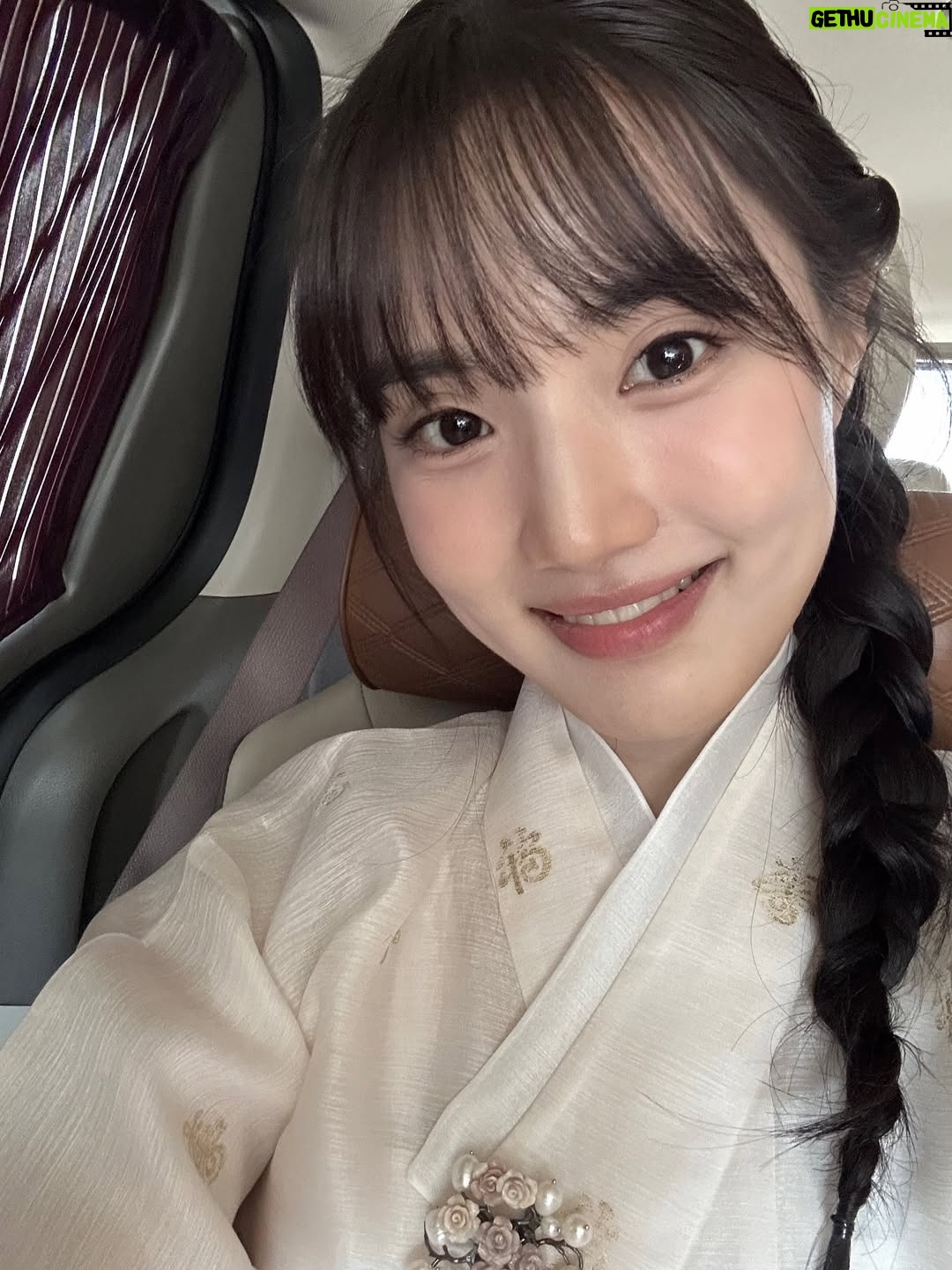 Yoon Seo-ah - 72.6K Likes - 🌕🐰🌾💛🙏