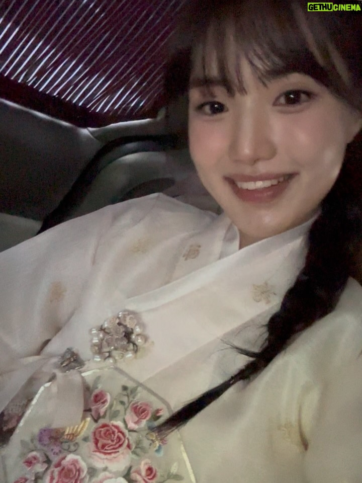 Yoon Seo-ah - 72.6K Likes - 🌕🐰🌾💛🙏