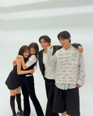 Yoon So-hee Instagram - 오늘부터 3주간 😈⠀⠀
⠀⠀
⠀⠀
⠀⠀
⠀⠀
⠀⠀
#데블스플랜 #netflix #cosmopolitan