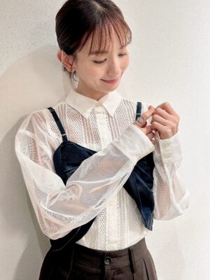 Yuri Nakamura Instagram - outfit @lecielbleu_official
boots @alm._official
pearl line earcuff @apsis_jewelry
silver earcuff,ring @masanajewelry
necklace @etoilight_jewelry
#突然ですが占ってもいいですか
@shumaku_rondo
@mikuogawa_stylist
