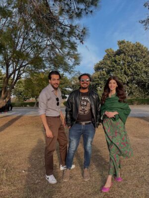 Zainab Shabbir Instagram - Heartfelt thanks! ❤️ 
Still in shock at the love for #ismeyaraan 
 Huge thanks to the entire team, cast, crew, and everyone behind the scenes. Your hard work and talent shine through. Can't wait for the next one🎬 Till then bye bye from Minha.🙇🏻‍♀️

#ismeyaraan #ThankYou #Appreciation