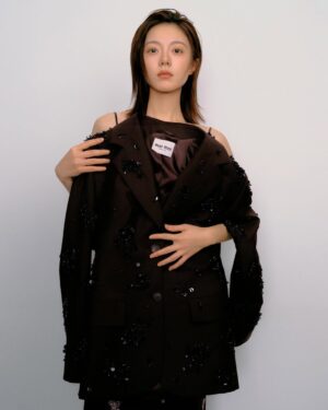 Zhao Jinmai Instagram - 🤎#miumiu
