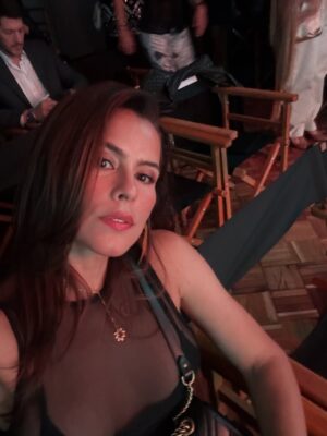 Zharick León Instagram - Celebrando el lanzamiento de la T2 de #bettylafealahistoriacontinua
Una noche inolvidable, llena de ilusiones, alegría, satisfacción, admiración y mucha gratitud… Gracias @amazonprime @estudiosrcn por hacer realidad tantos sueños …
