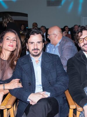 Zharick León Instagram - Celebrando el lanzamiento de la T2 de #bettylafealahistoriacontinua
Una noche inolvidable, llena de ilusiones, alegría, satisfacción, admiración y mucha gratitud… Gracias @amazonprime @estudiosrcn por hacer realidad tantos sueños …