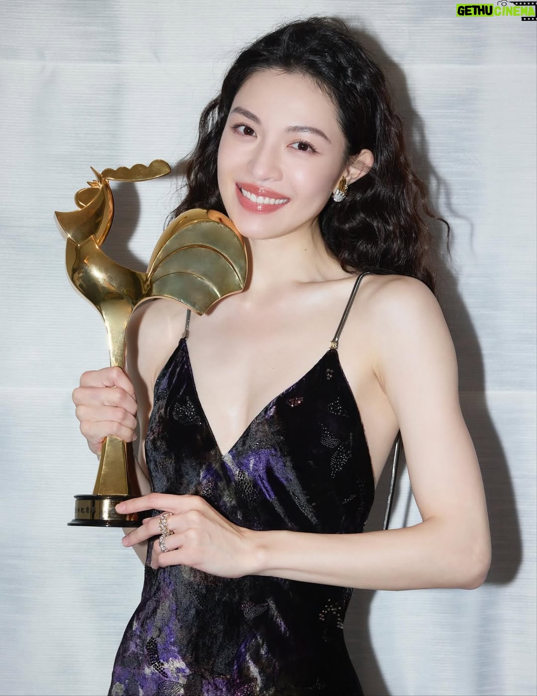 Zhong Chuxi - 13.5K Likes - 感恩收获“好东西”🙏🩷
#第38届中国电影金鸡奖