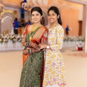 dharshini sudhakar Instagram - Glimpse of our engagement look❤️🙈
📸 @beyondinfinitymedia
Mua @subtlebridalmakeup
Purple saree @prakash_silks_and_sarees
Green saree - Sree Devi Coimbatore
Bangles @banglesofkraftiverse
Mehendi @san_mehendi_nails_artistry
Blouse @yanni_sofias_the_designer