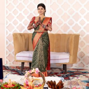 dharshini sudhakar Instagram - Glimpse of our engagement look❤️🙈
📸 @beyondinfinitymedia
Mua @subtlebridalmakeup
Purple saree @prakash_silks_and_sarees
Green saree - Sree Devi Coimbatore
Bangles @banglesofkraftiverse
Mehendi @san_mehendi_nails_artistry
Blouse @yanni_sofias_the_designer