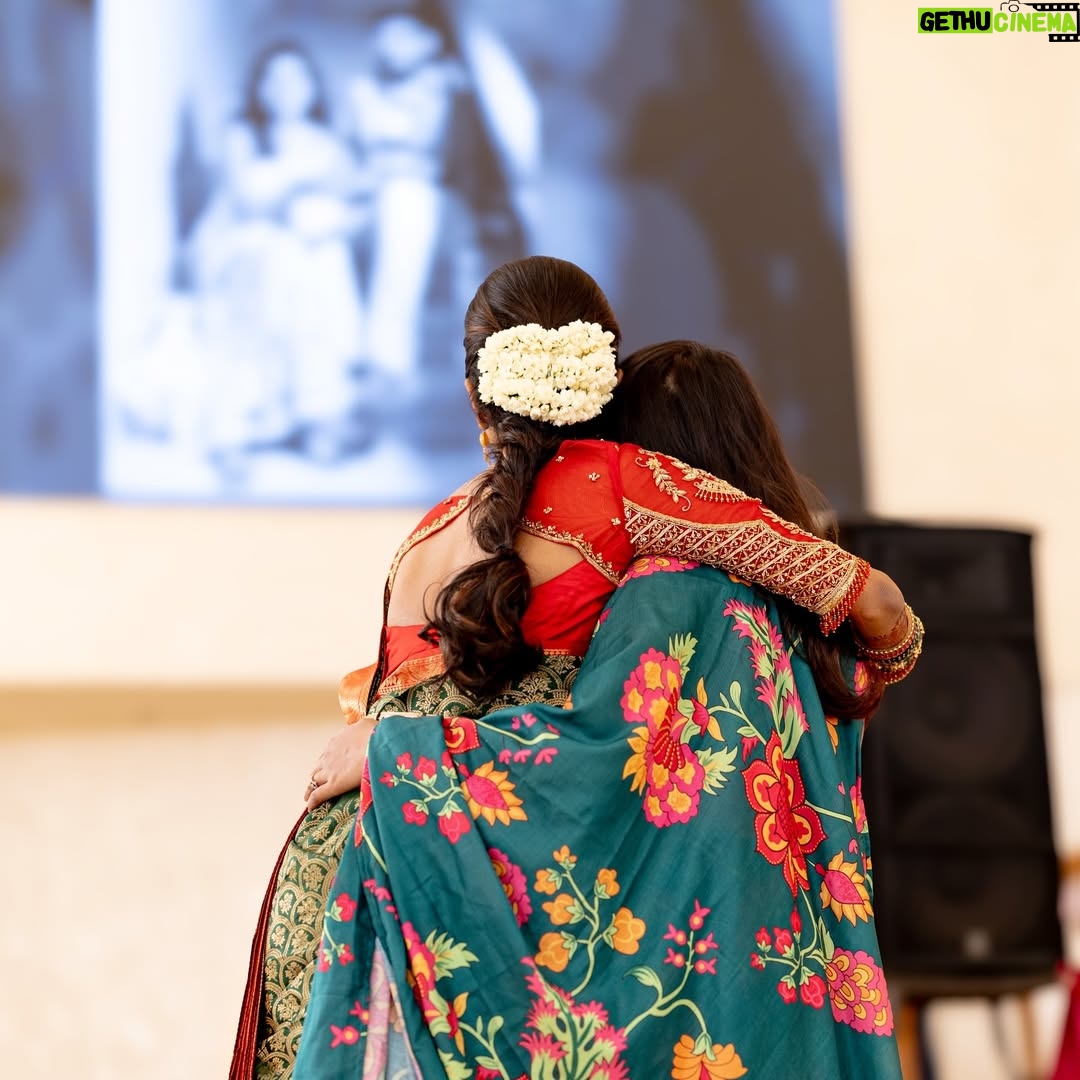 dharshini sudhakar - 34.3K Likes - Glimpse of our engagement look❤️🙈
📸 @beyondinfinitymedia 
Mua @subtlebridalmakeup 
Purple saree @prakash_silks_and_sarees 
Green saree - Sree Devi Coimbatore 
Bangles @banglesofkraftiverse 
Mehendi @san_mehendi_nails_artistry
Blouse @yanni_sofias_the_designer