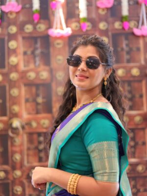 preetha reddy Instagram - Simple look, strong vibe.

#traditionalwear#sareelove#function#familytime#loveyourself#postiveenergy